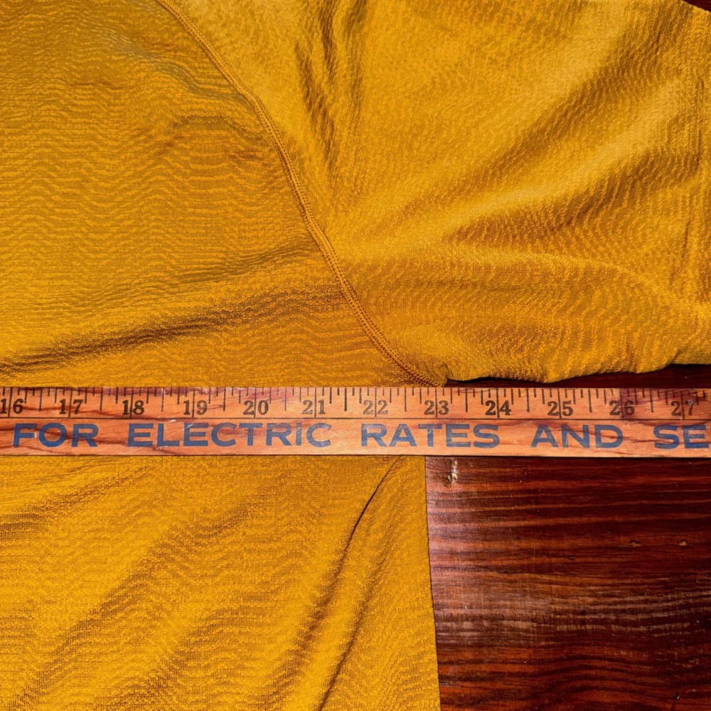 Lululemon Men's Yellow‎ Gold Metal Vent Tech Polo 2.0 Texture Size XXL 2XL - Picture 8 of 11